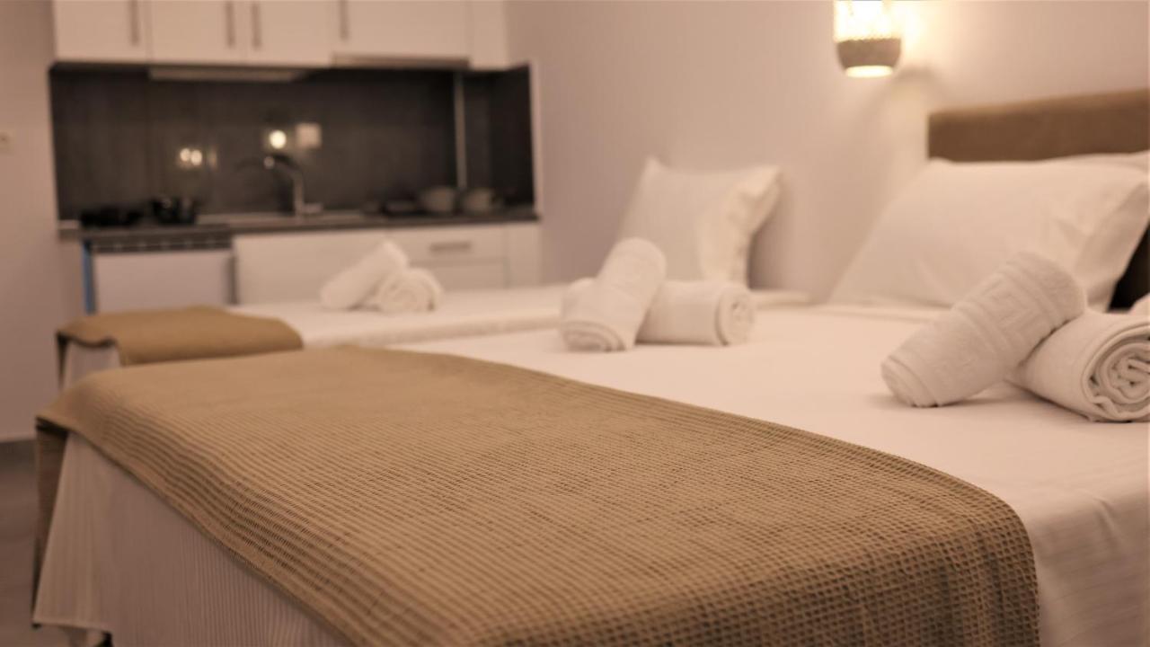 Nautico Rooms Keramoti  Eksteriør billede